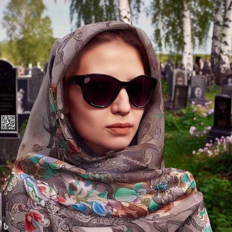 Страница памяти: QR-код на кладбище